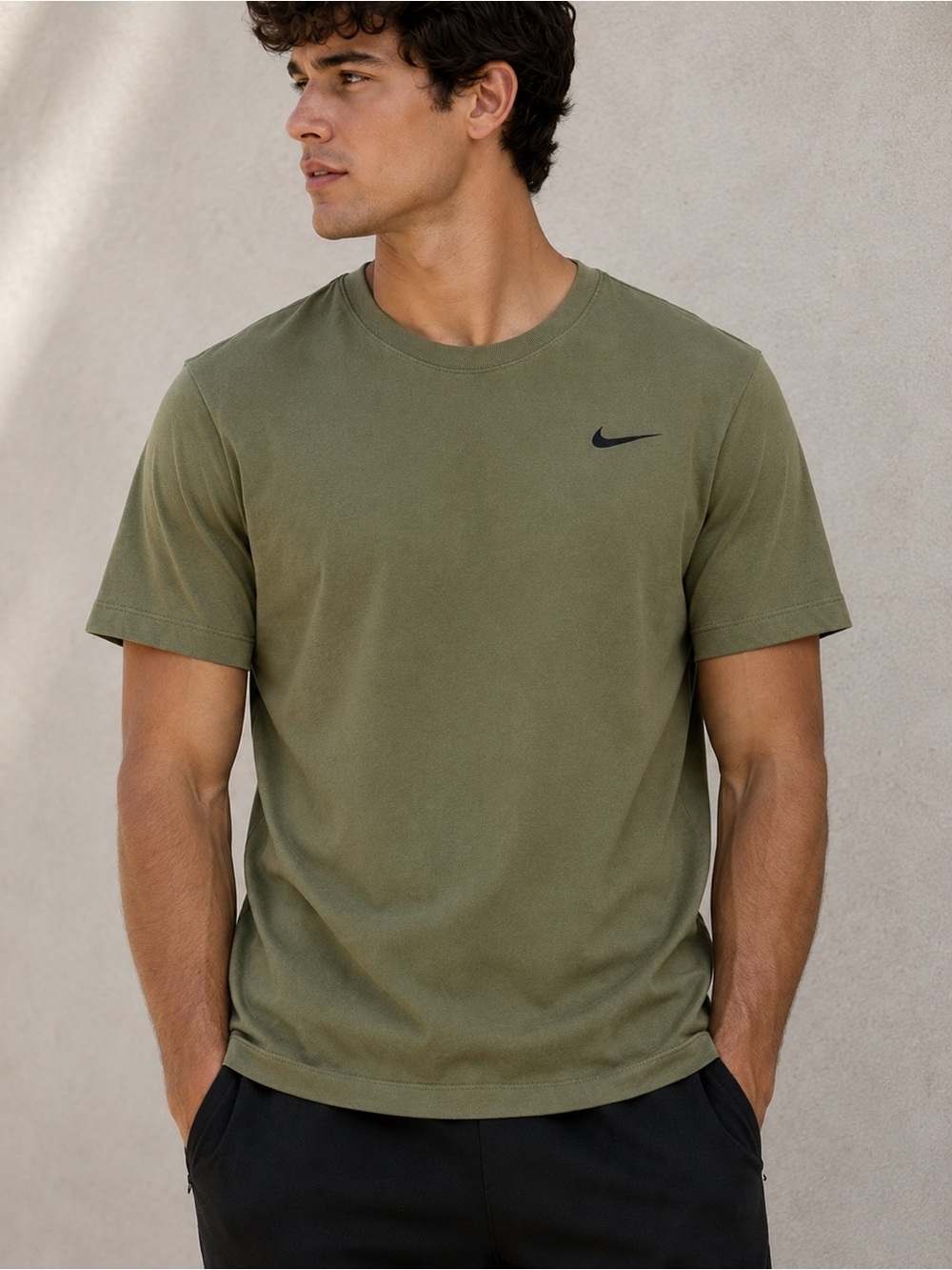 Nike The Nike Tee Olive Green Minimalist Swoosh Small